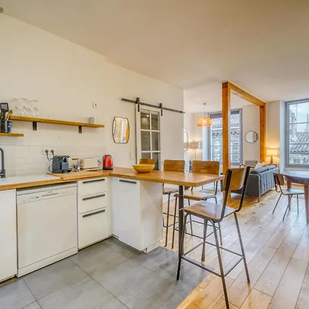 Le Bobo - Superbe En Plein Centre Apartment *